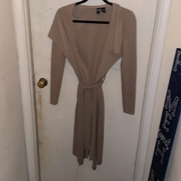 Long Windsor robe/duster - Picture 4 of 4